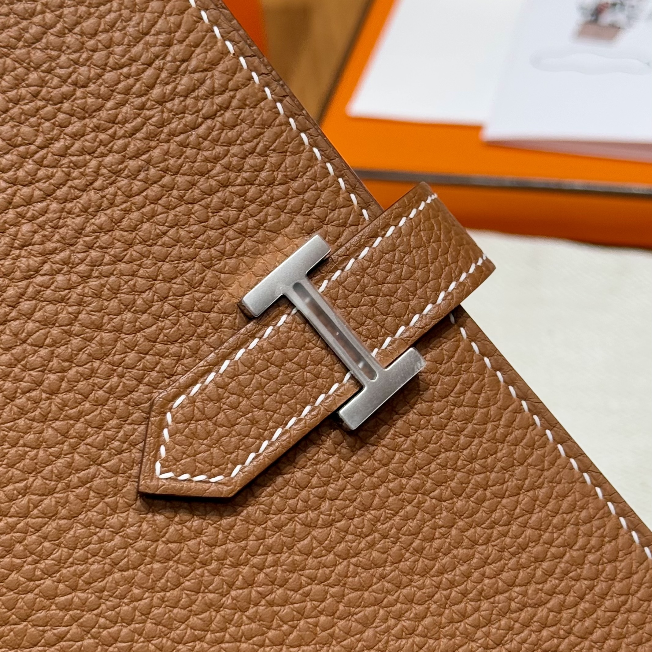 HERMES Кошелёк Bearn 17.5 см 37/Gold Togo HERMES Кошелёк Bearn 17.5 см 37/Gold Togo