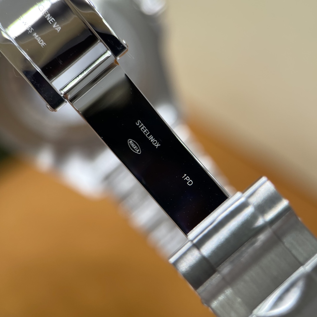 ROLEX Мужские часы Sea-Dweller 126600 43 мм ROLEX Мужские часы Sea-Dweller 126600 43 мм