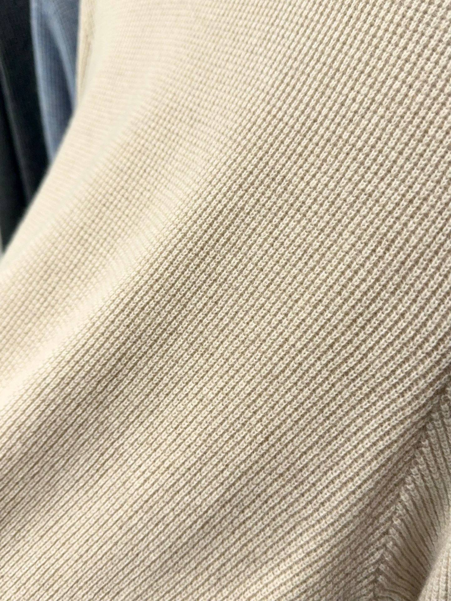 BRIONI Мужской свитер из шерсти и кашемира BRIONI Мужской свитер из шерсти и кашемира