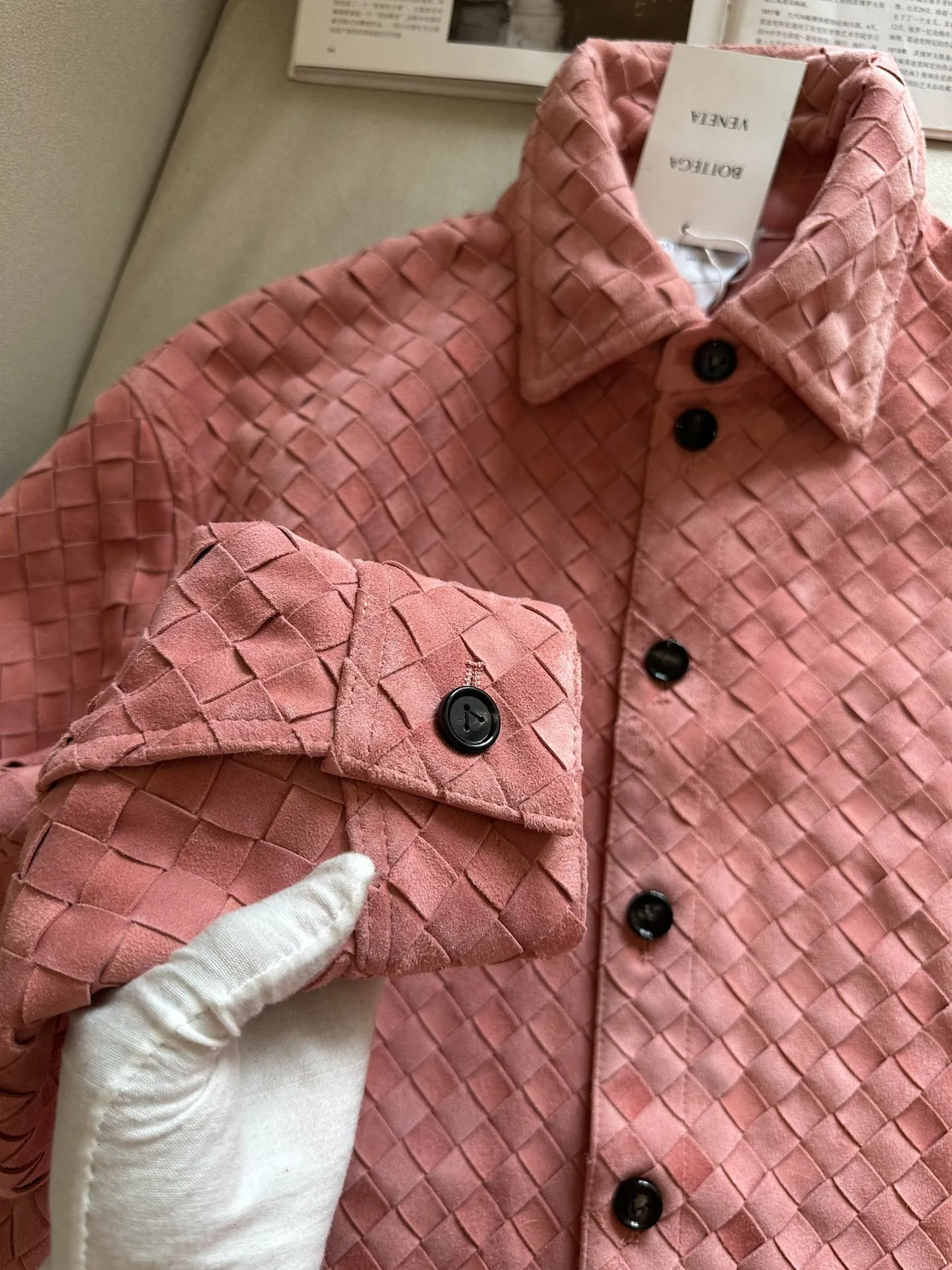 BOTTEGA VENETA Женская рубашка из замши BOTTEGA VENETA Женская рубашка из замши