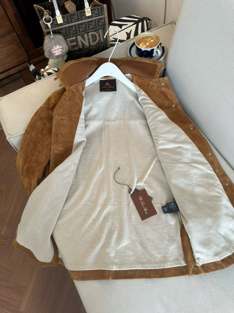 LORO PIANA Женская кожаная куртка из козьей кожи 