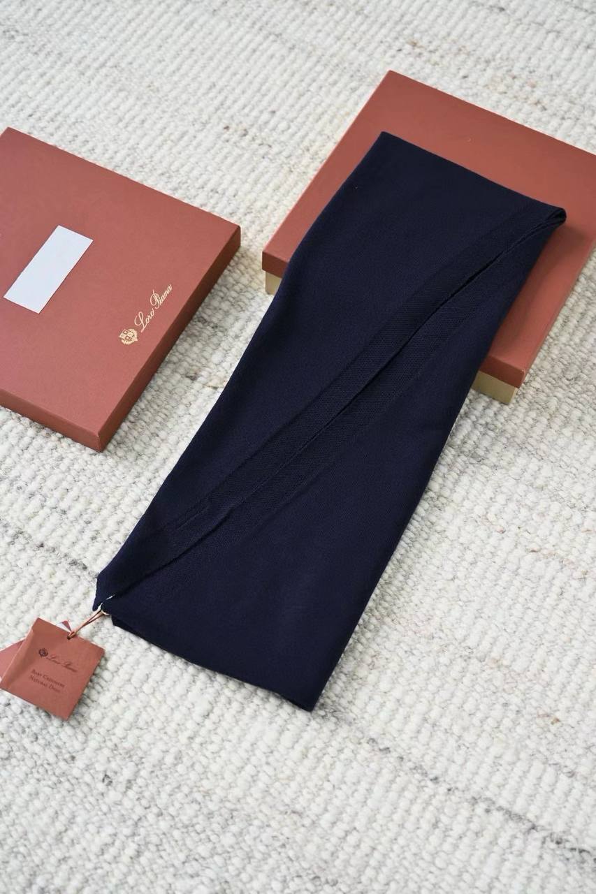 LORO PIANA Мужской шарф LORO PIANA Мужской шарф