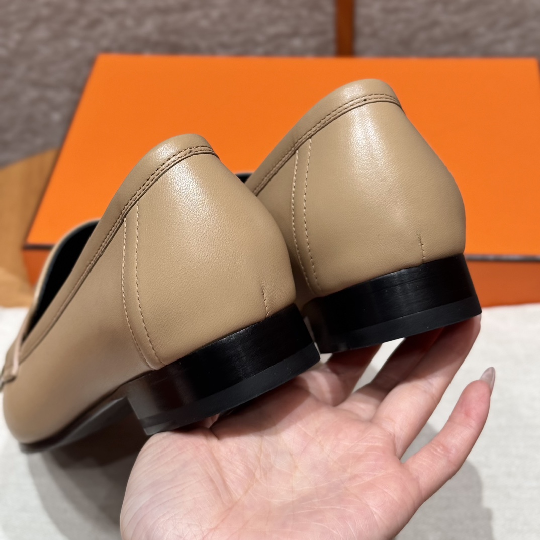 HERMES Женские лоферы Royal HERMES Женские лоферы Royal