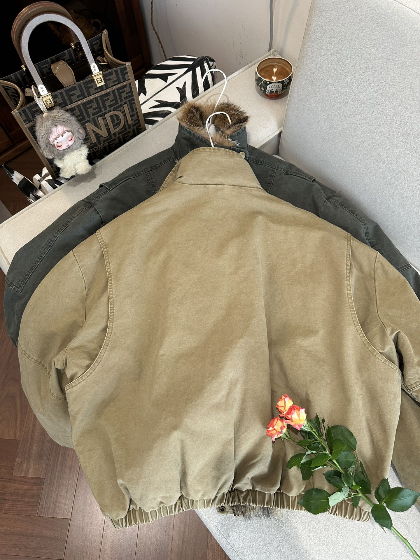 BRUNELLO CUCINELLI Женская куртка с мехом 