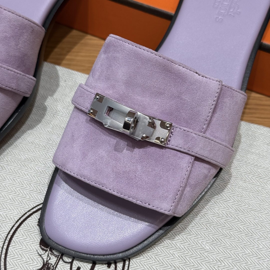 HERMES Женские сандалии Giulia из замши