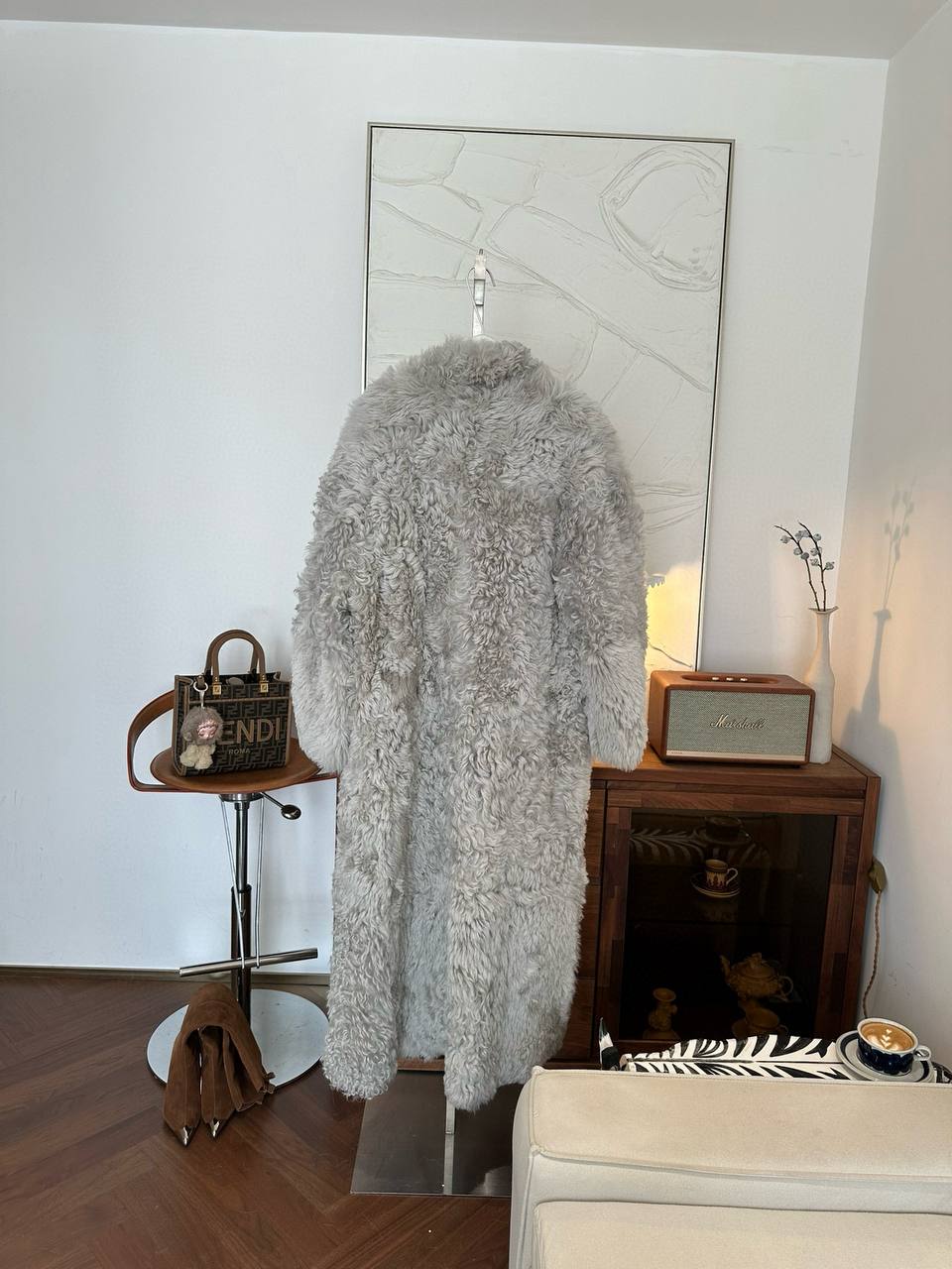 FENDI Женская шуба из овчины 