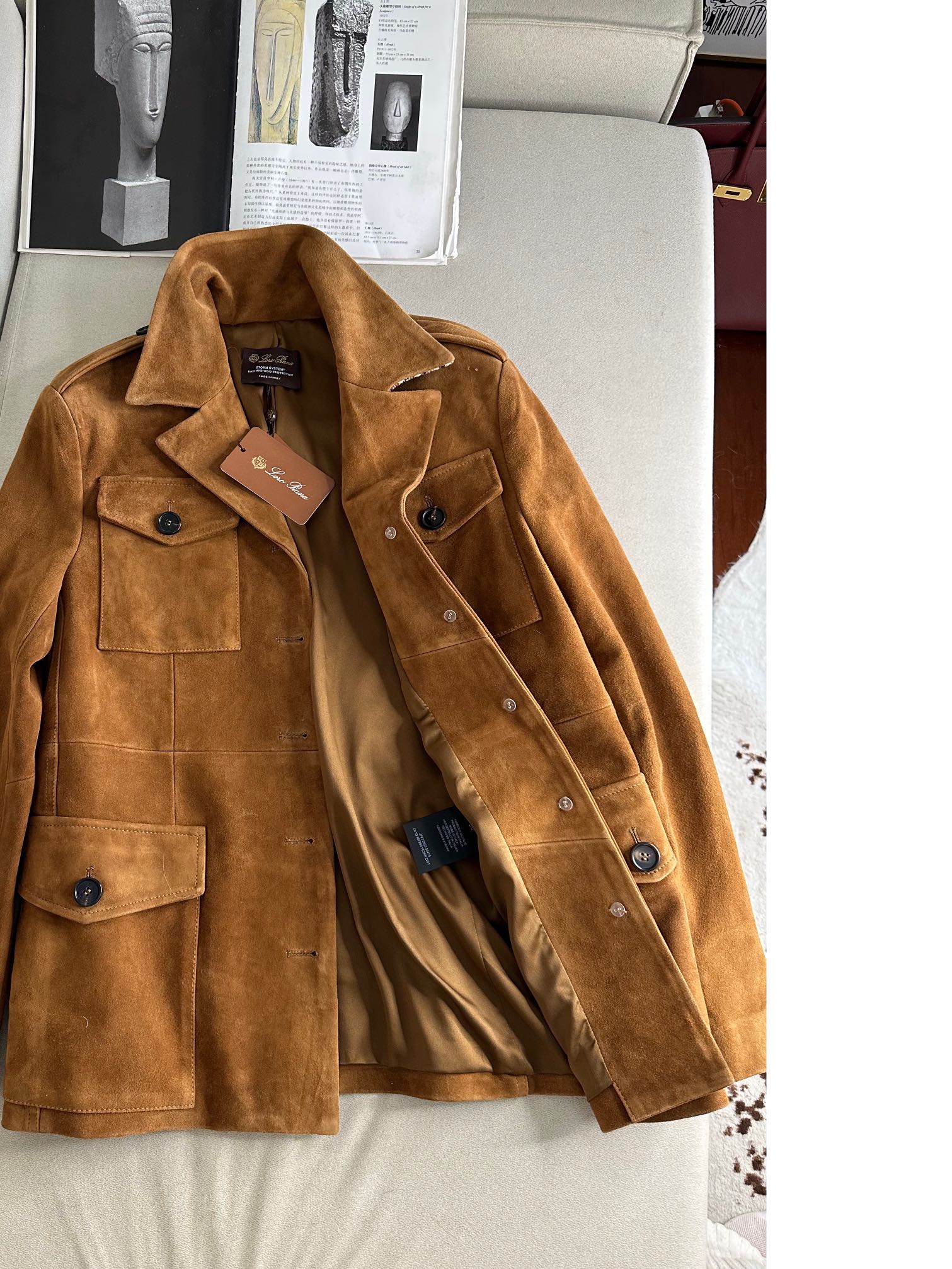 LORO PIANA Женская куртка из замши LORO PIANA Женская куртка из замши