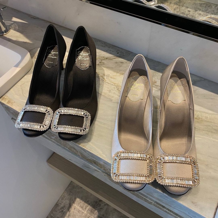 ROGER VIVIER Женские туфли