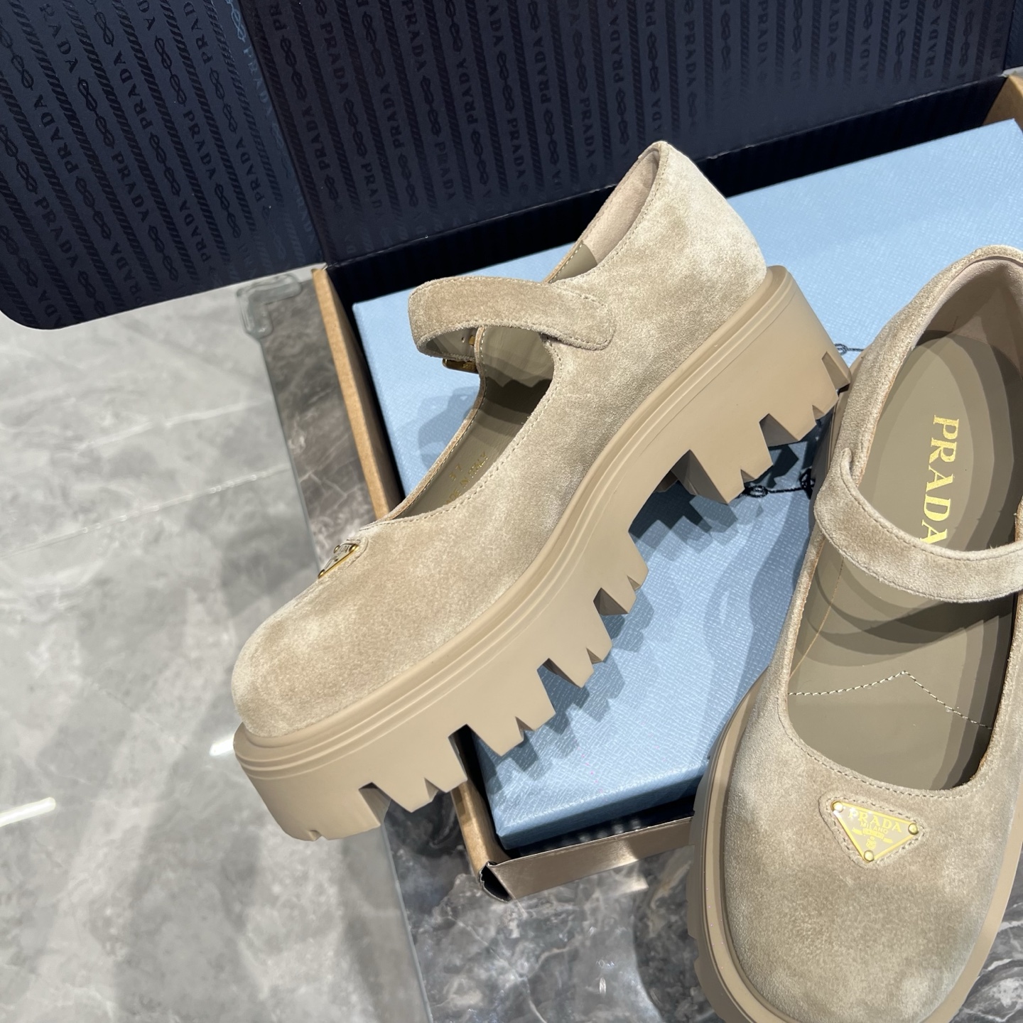 PRADA Женские туфли мэри-джейн PRADA Женские туфли мэри-джейн