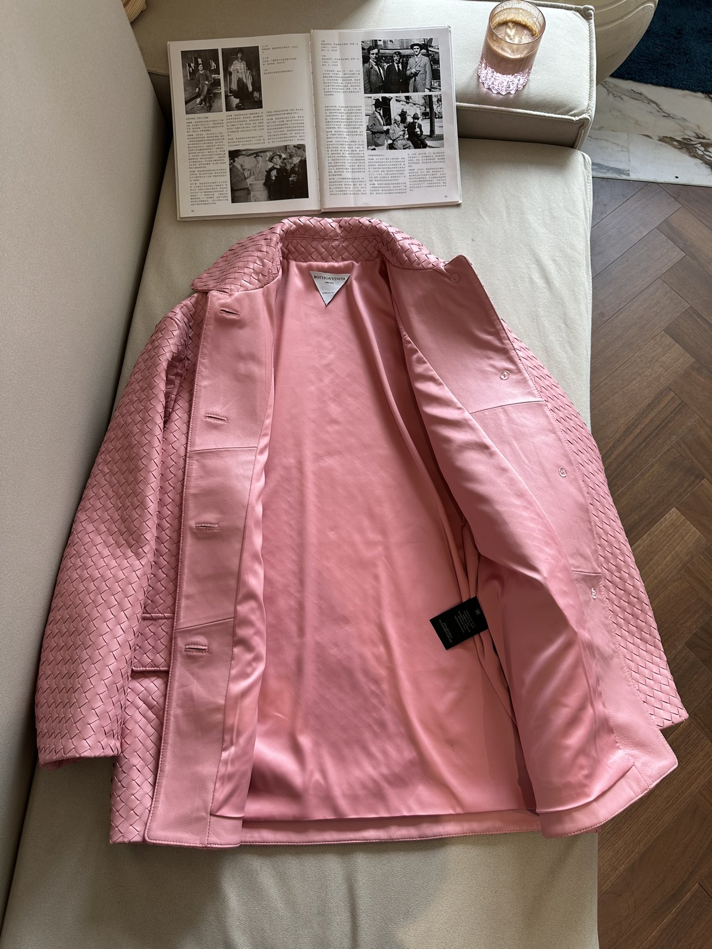 BOTTEGA VENETA Женская кожаная рубашка