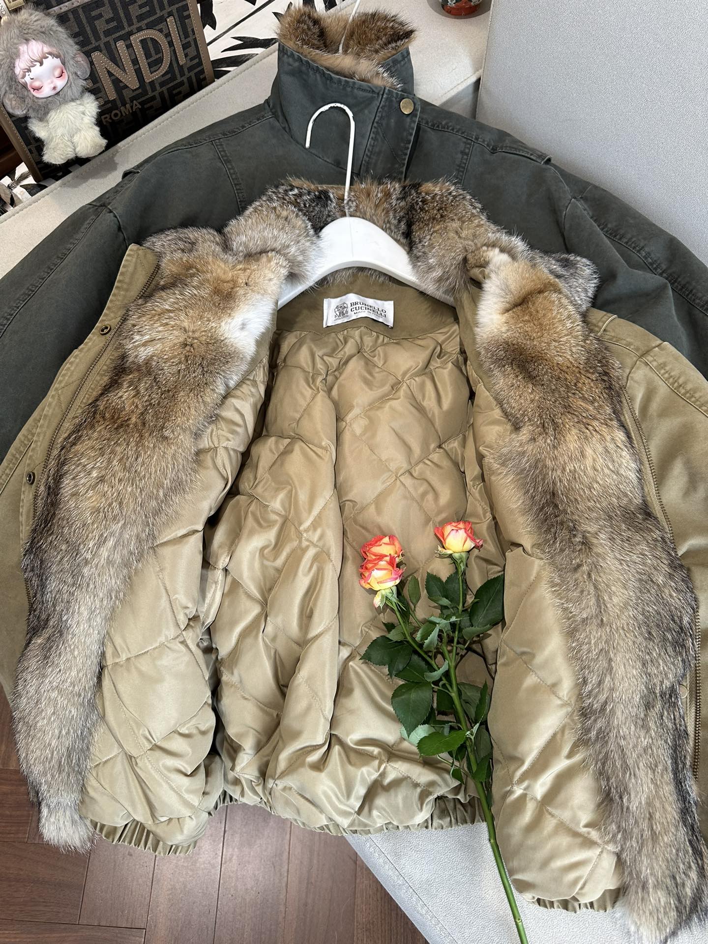 BRUNELLO CUCINELLI Женская куртка с мехом 