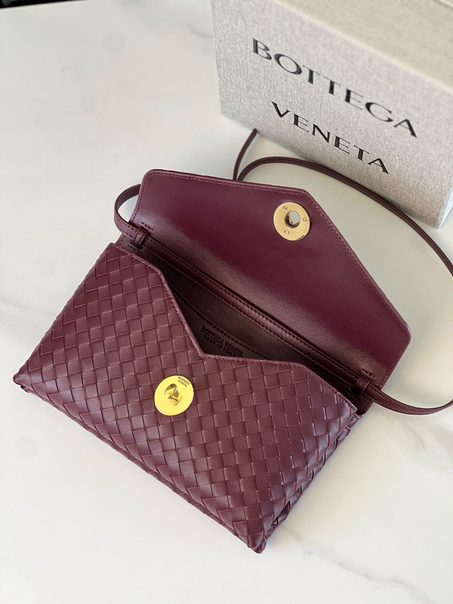BOTTEGA VENETA Сумка Knot Lock
