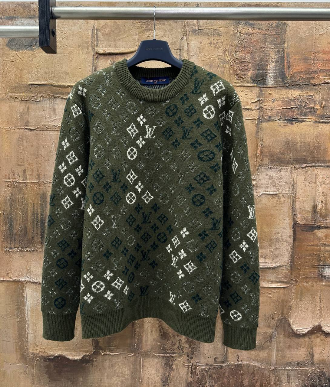 LOUIS VUITTON Мужской свитер LOUIS VUITTON Мужской свитер