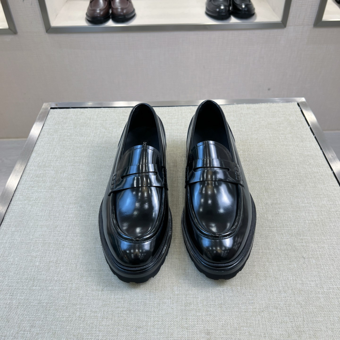 DOLCE & GABBANA Мужские лоферы коровья кожа