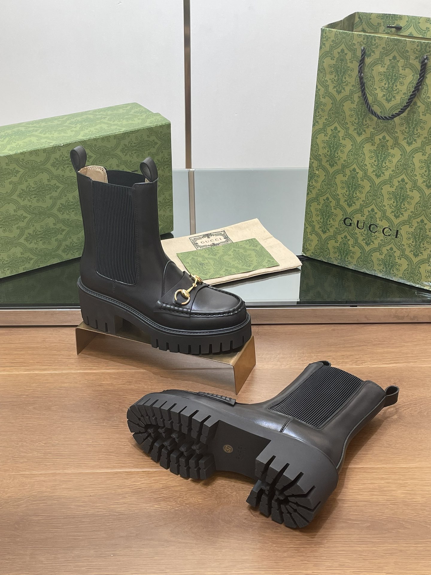 GUCCI Женские ботинки Horsebit GUCCI Женские ботинки Horsebit