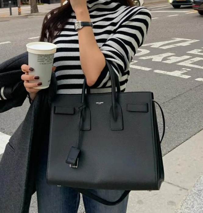 SAINT LAURENT Женская Сумка Sac De Jour Large