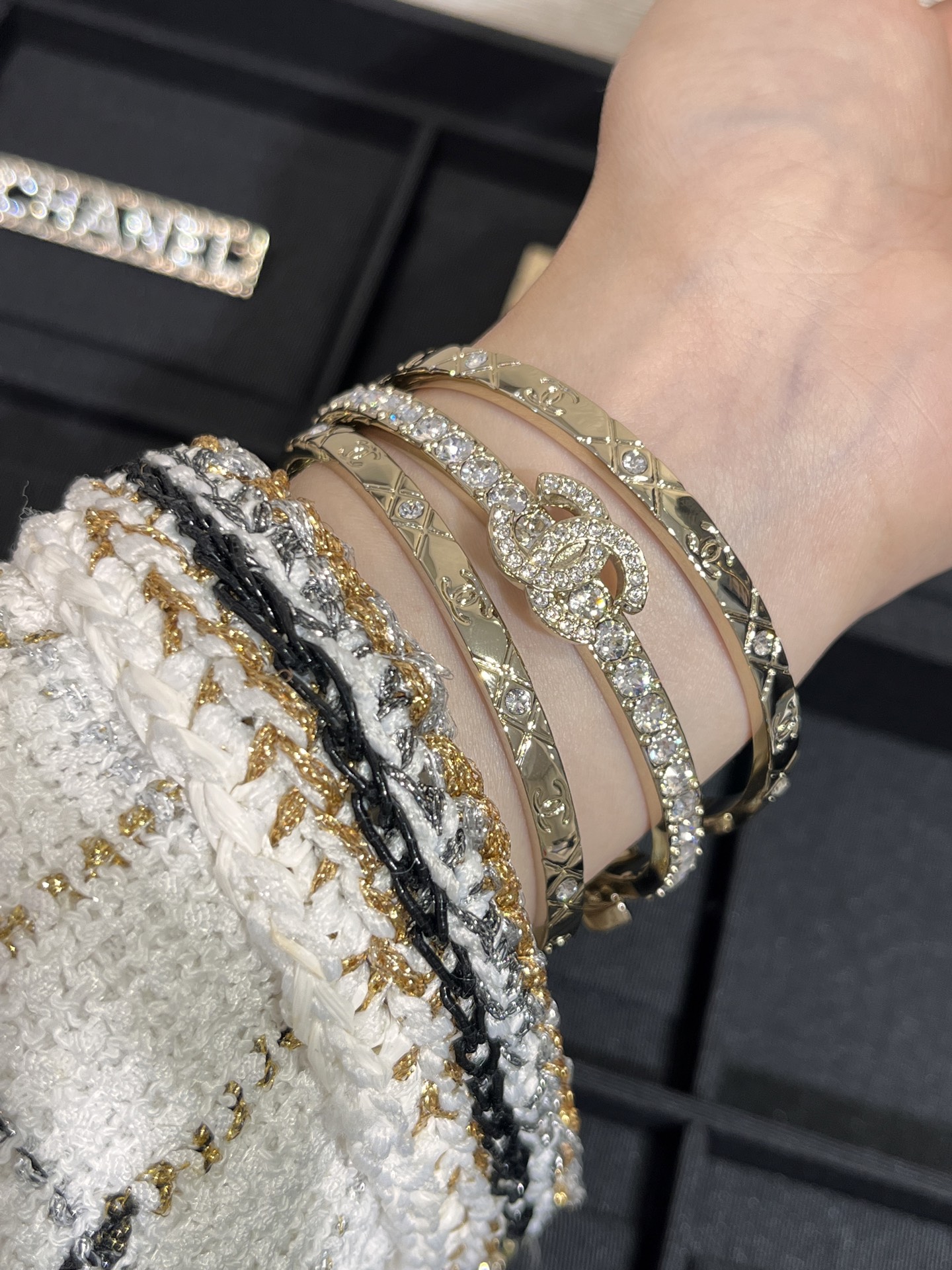 CHANEL Женский тройной браслет 25A CHANEL Женский тройной браслет 25A