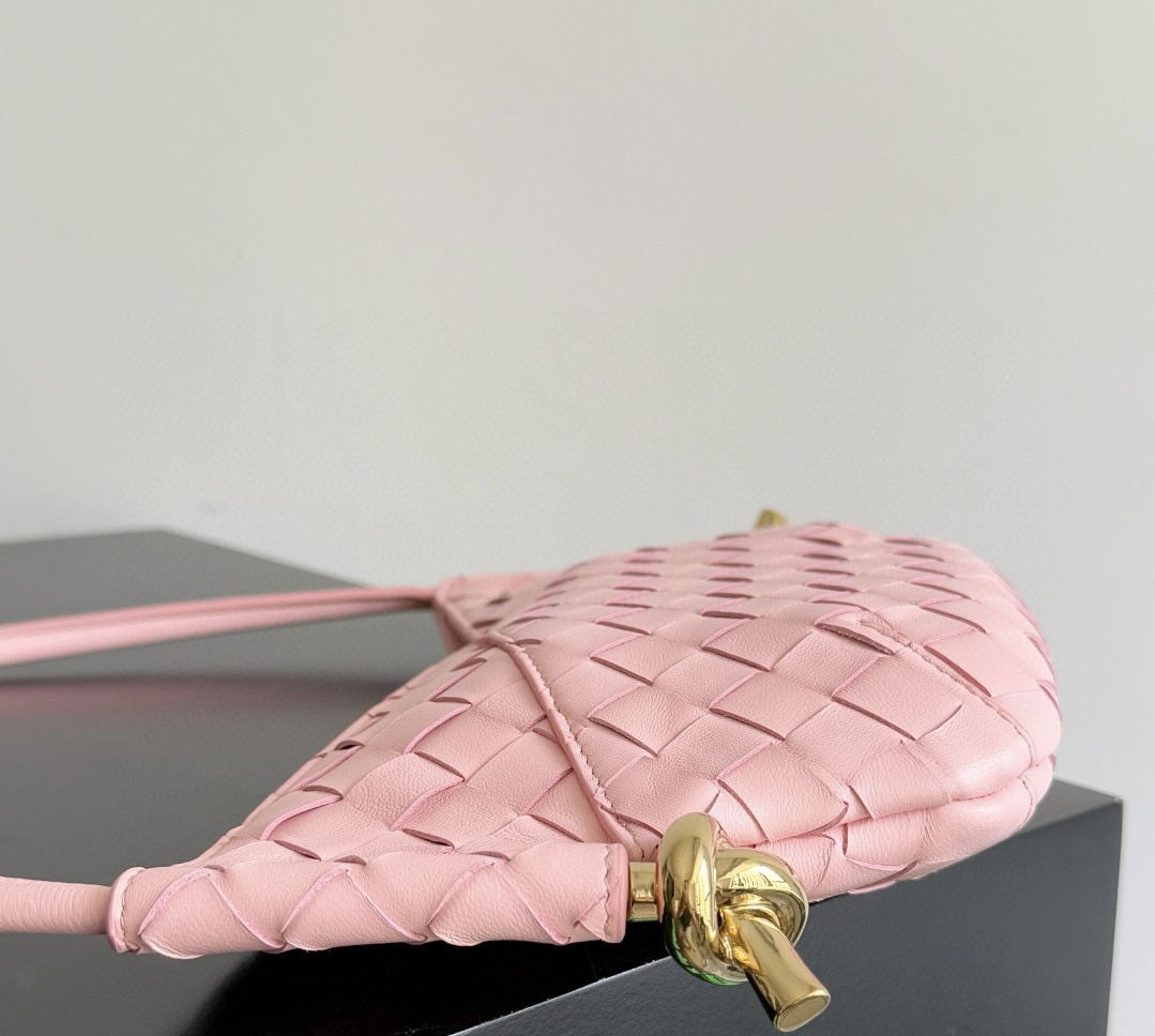 BOTTEGA VENETA Женская сумка Solstice Baby