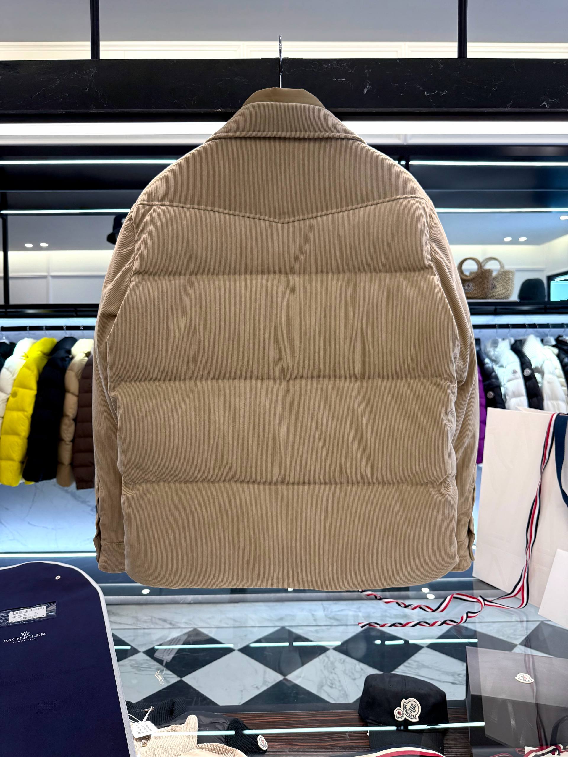 MONCLER Мужская куртка из вельвета MONCLER Мужская куртка из вельвета