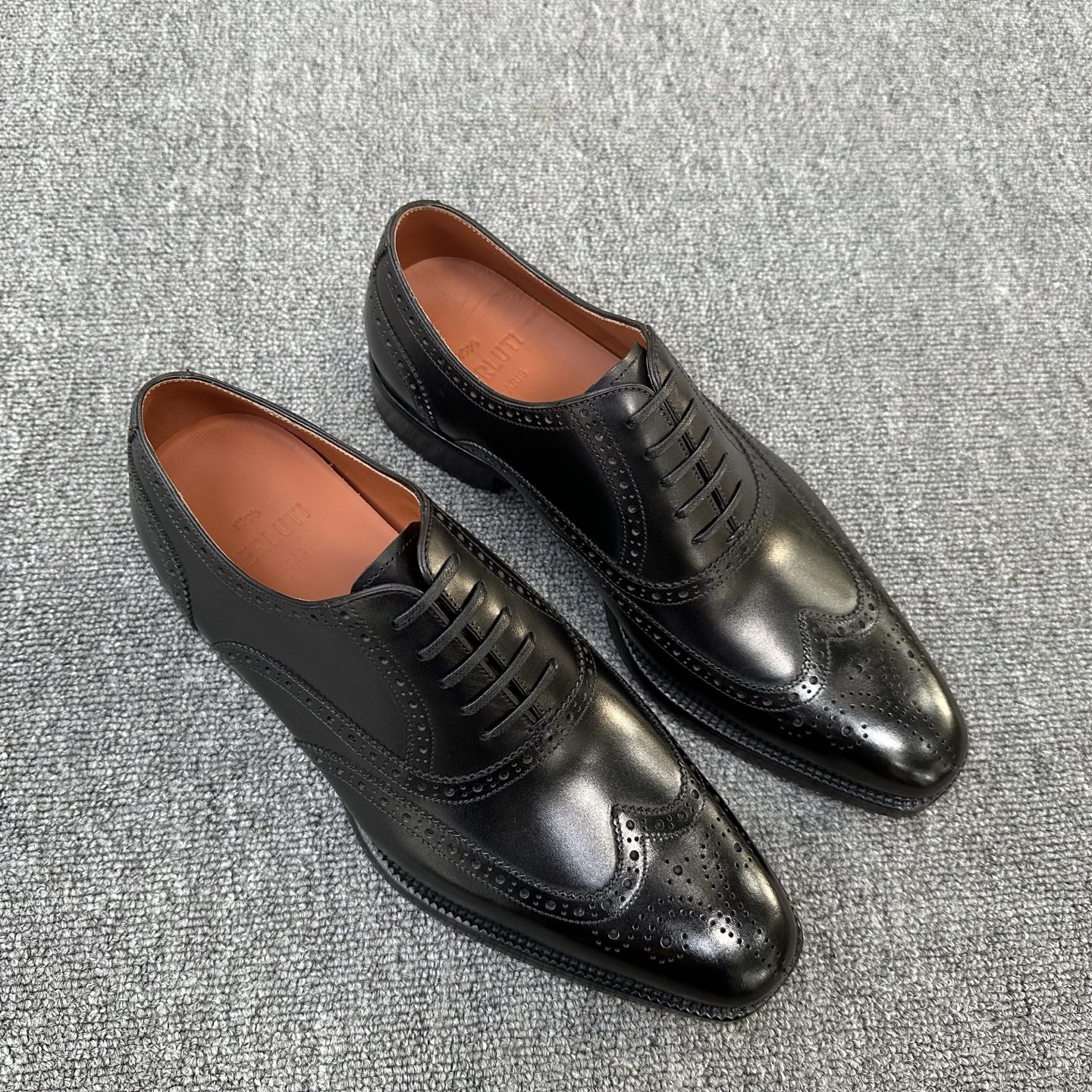 BERLUTI Мужские туфли из телячьей кожи 