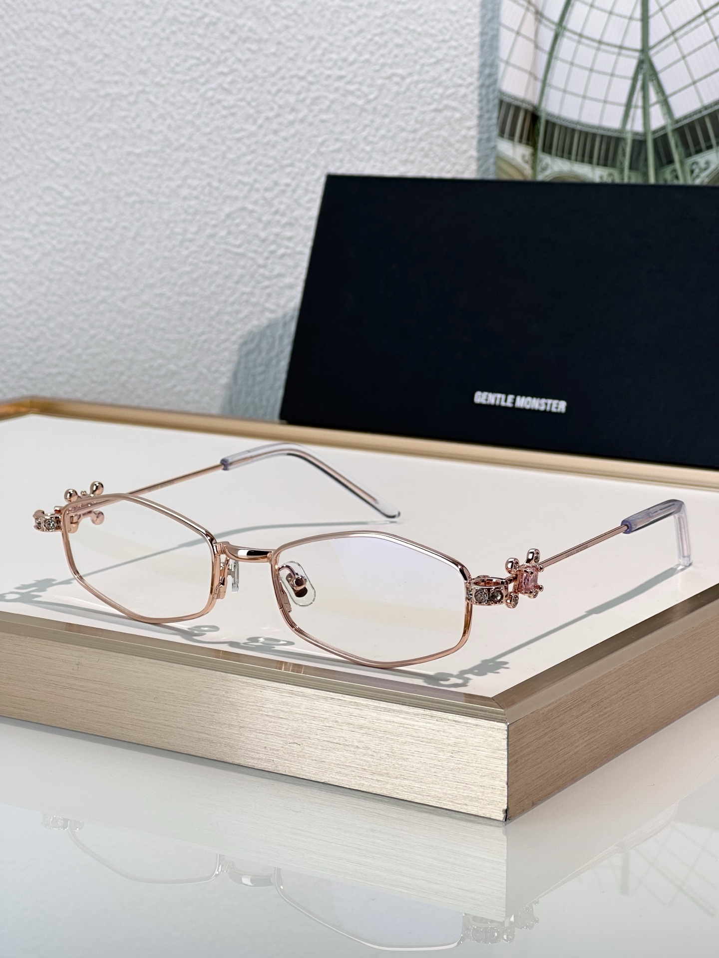 GENTLE MONSTER Женские очки Gleam GENTLE MONSTER Женские очки Gleam