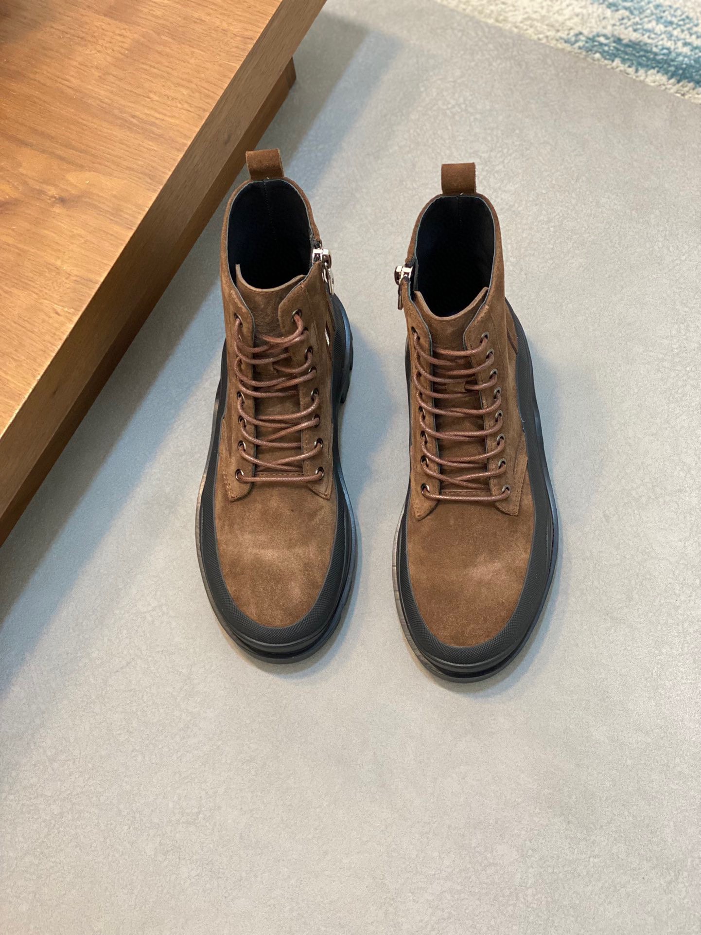 MONCLER Мужские ботинки из коровьей кожи 