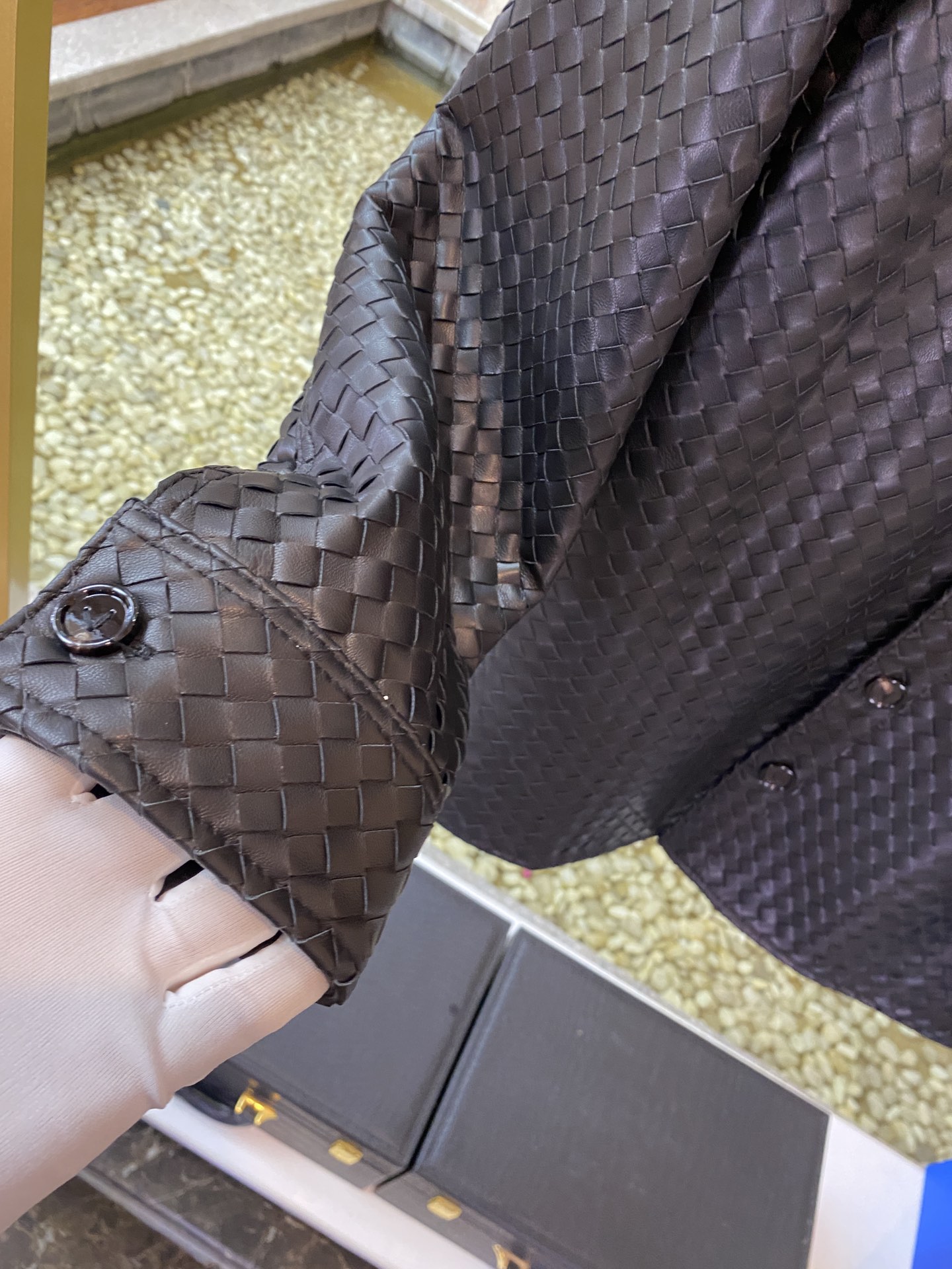 BOTTEGA VENETA Мужская кожаная куртка BOTTEGA VENETA Мужская кожаная куртка
