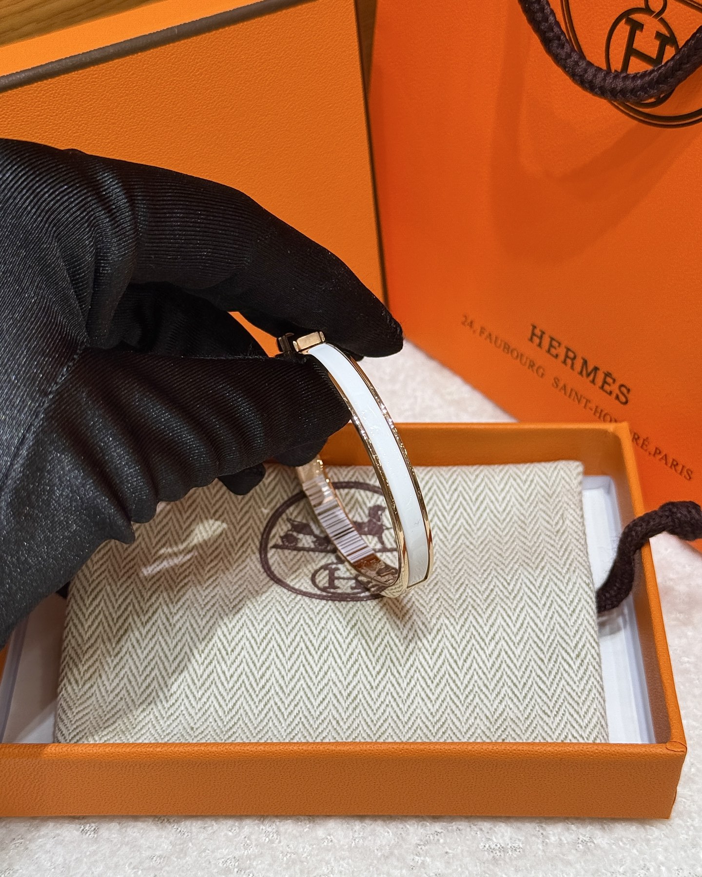 HERMES Браслет Clic H