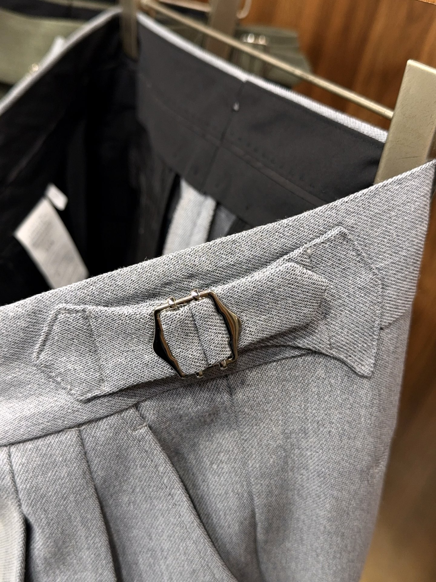 BRIONI Мужские брюки 