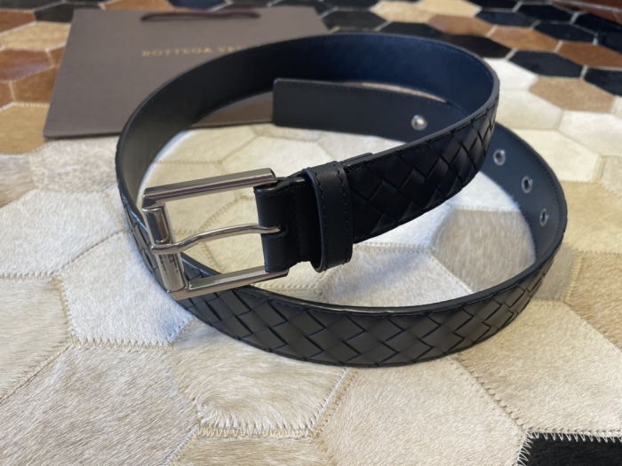 BOTTEGA VENETA Мужской ремень 