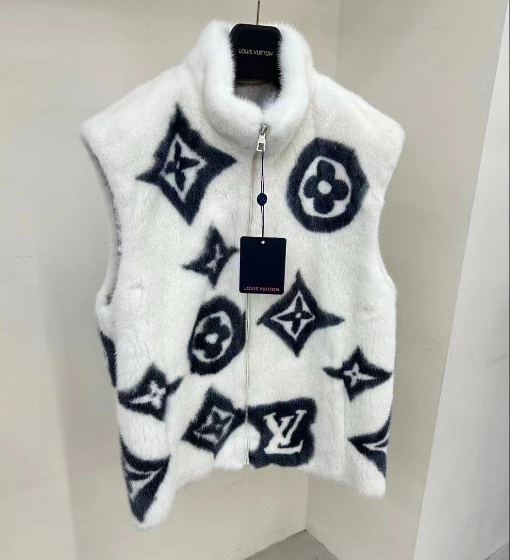 LOUIS VUITTON Мужской жилет из меха норки LOUIS VUITTON Мужской жилет из меха норки