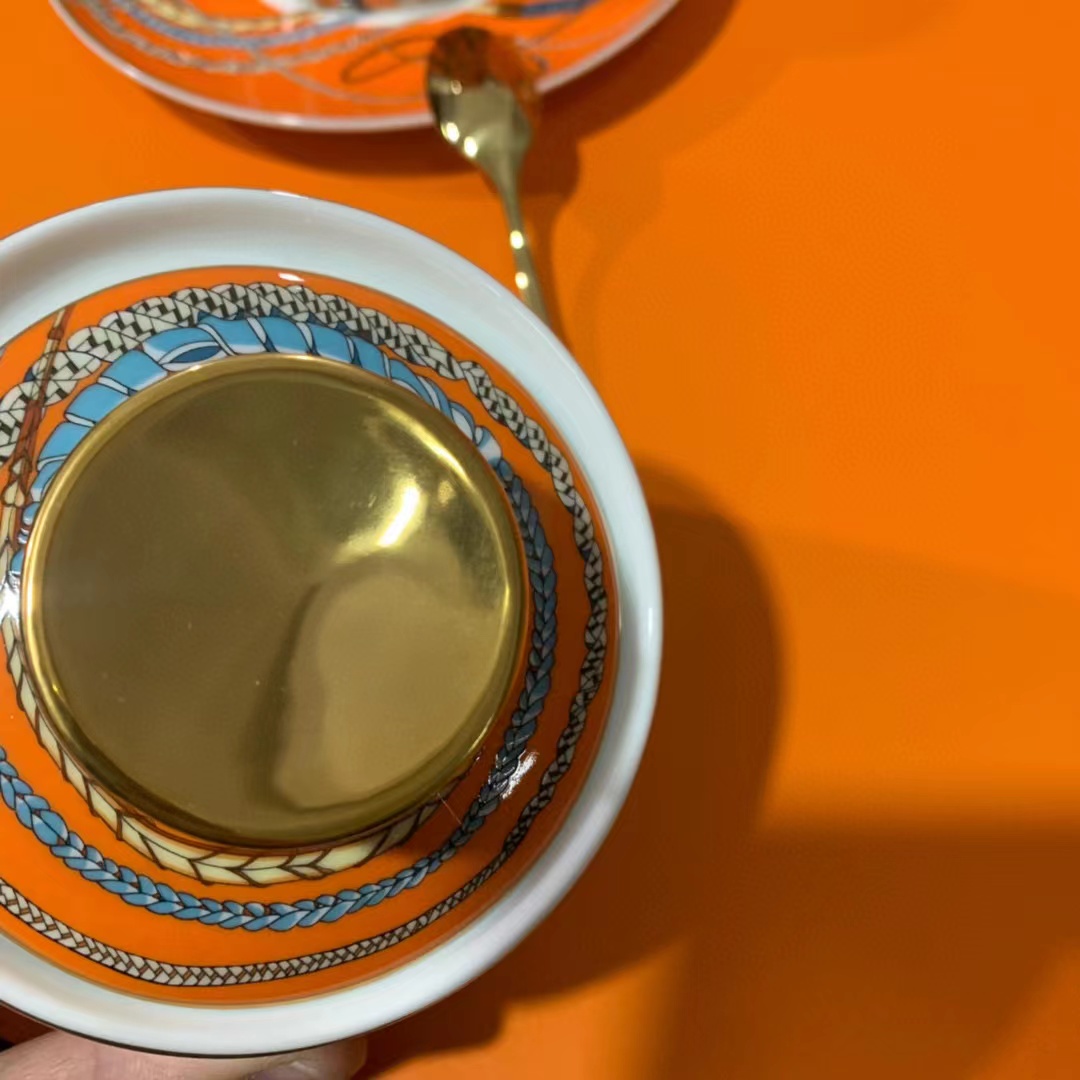 HERMES Чайный сервиз 15 предметов HERMES Чайный сервиз 15 предметов