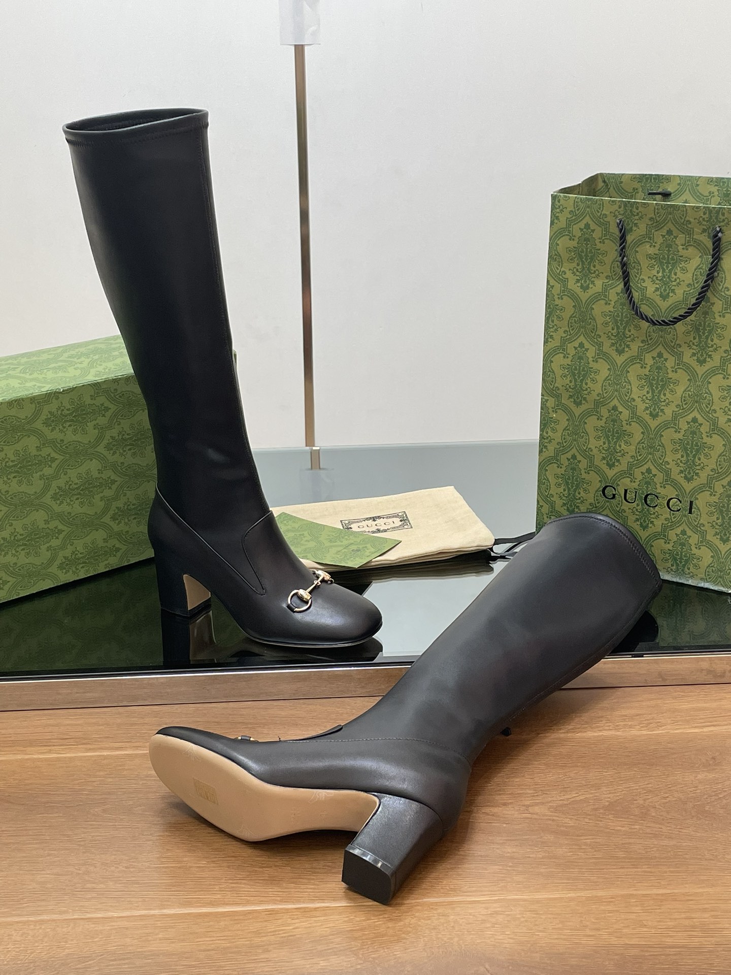 GUCCI Женские сапоги GG Horsebit GUCCI Женские сапоги GG Horsebit