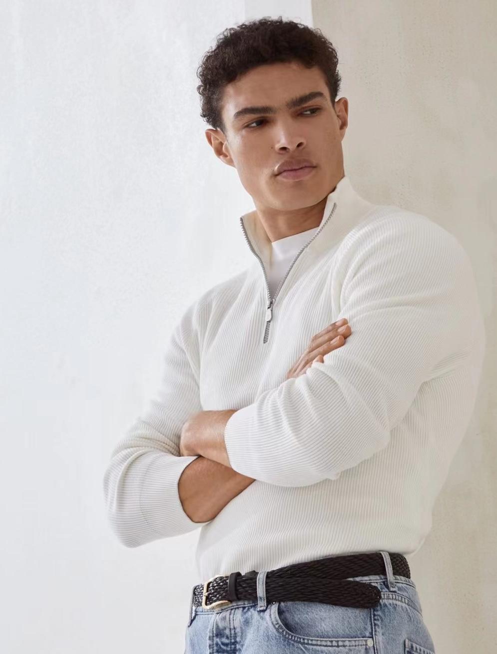 BRUNELLO CUCINELLI Мужской пуловер  BRUNELLO CUCINELLI Мужской пуловер