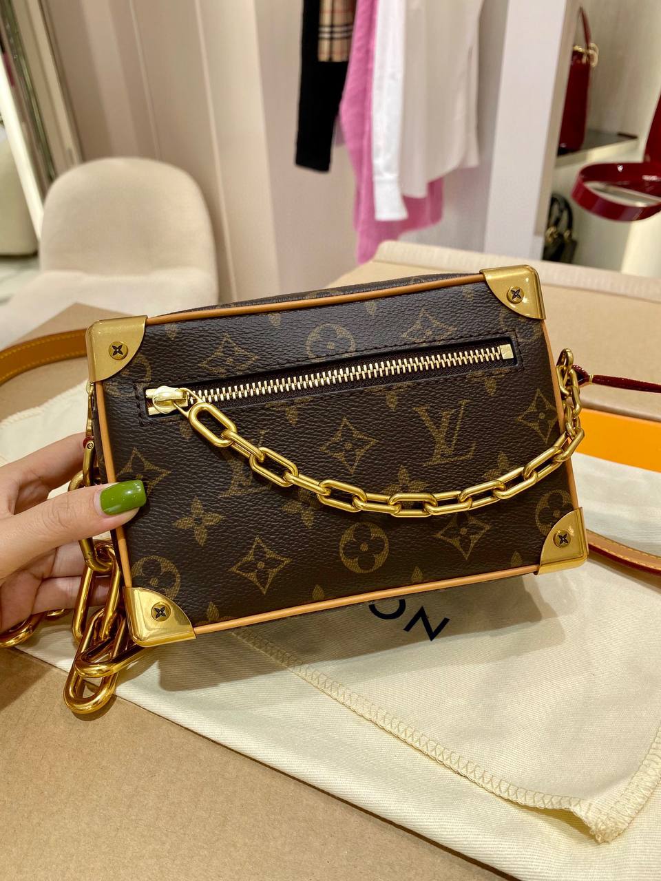 LOUIS VUITTON (ЛУИ ВИТТОН) Мужская сумка Mini Soft Trunk 