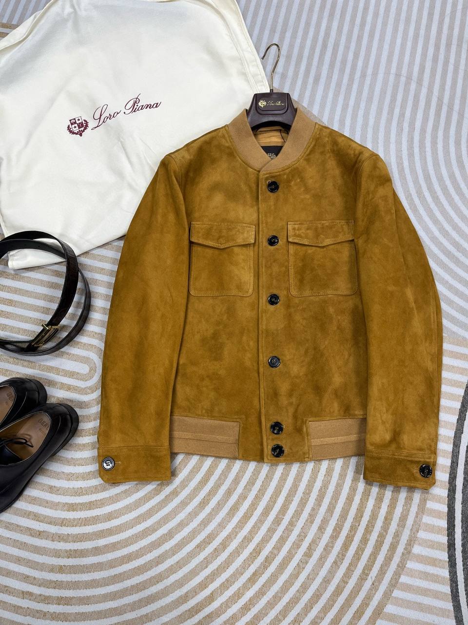 LORO PIANA Мужская кожаная куртка LORO PIANA Мужская кожаная куртка