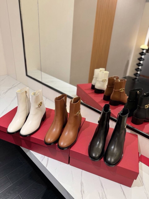 VALENTINO Женские полусапожки из воловьей кожи