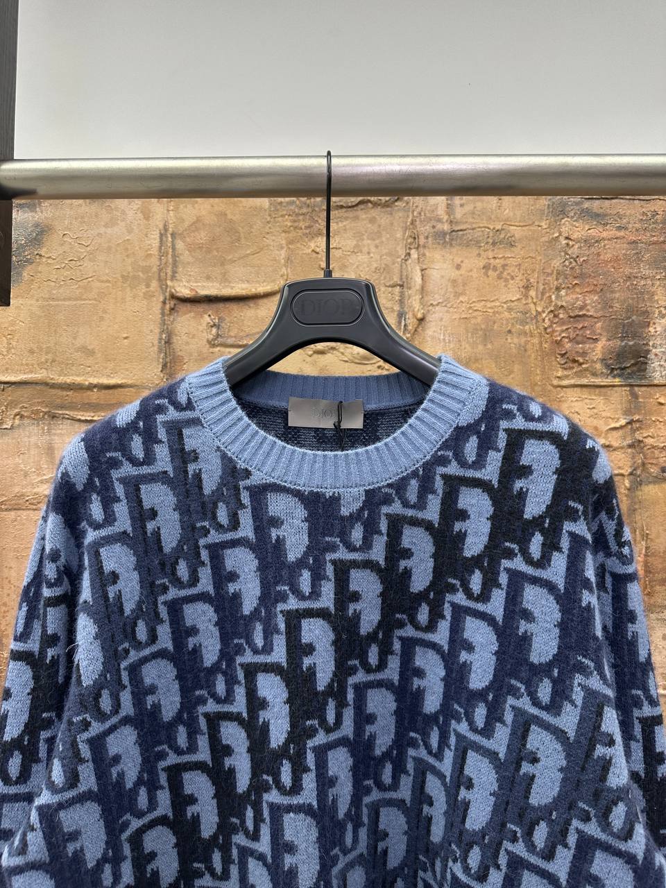 CHRISTIAN DIOR Мужской свитер из шерсти CHRISTIAN DIOR Мужской свитер из шерсти