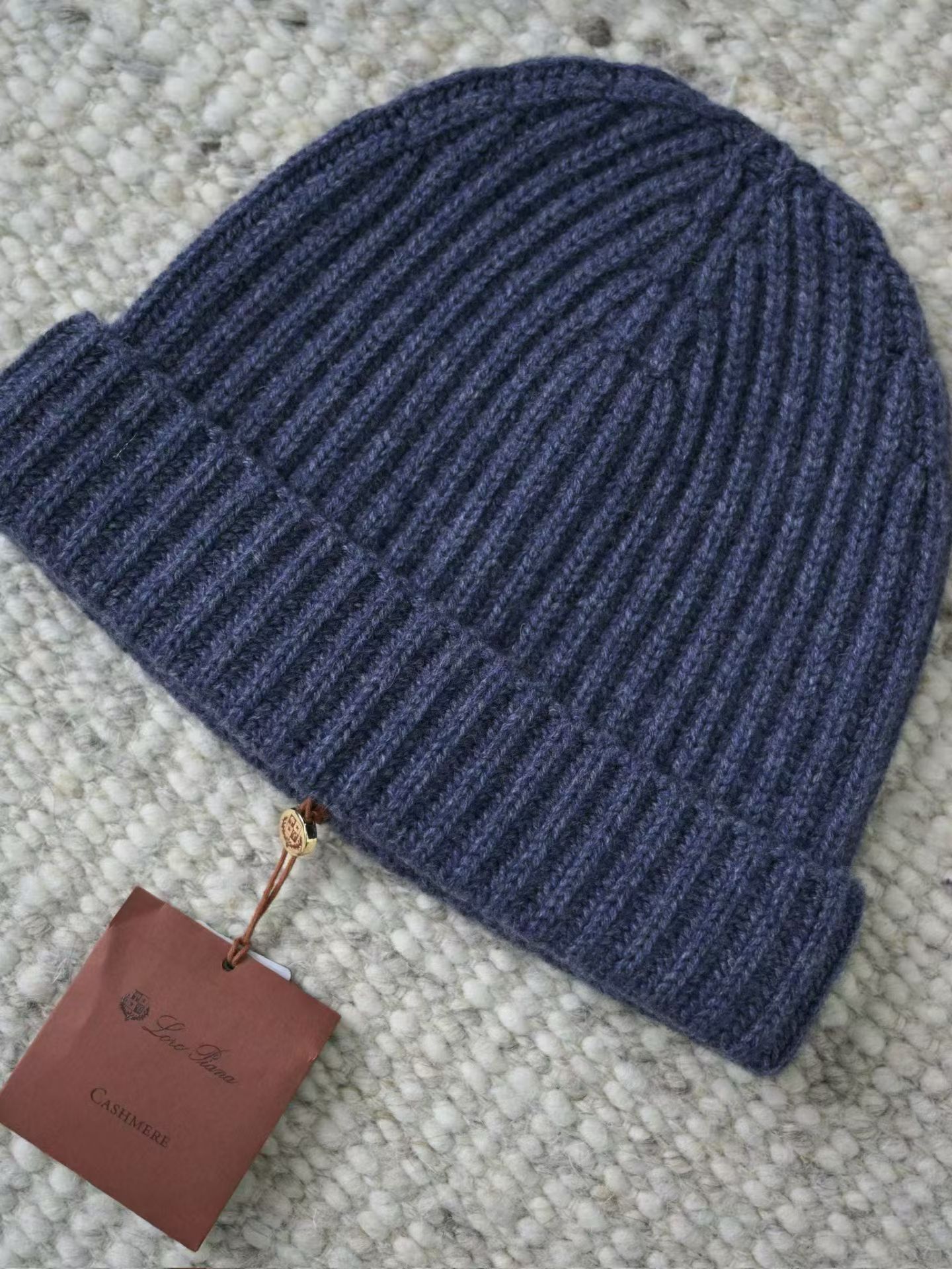 LORO PIANA Мужская шапка из кашемира 