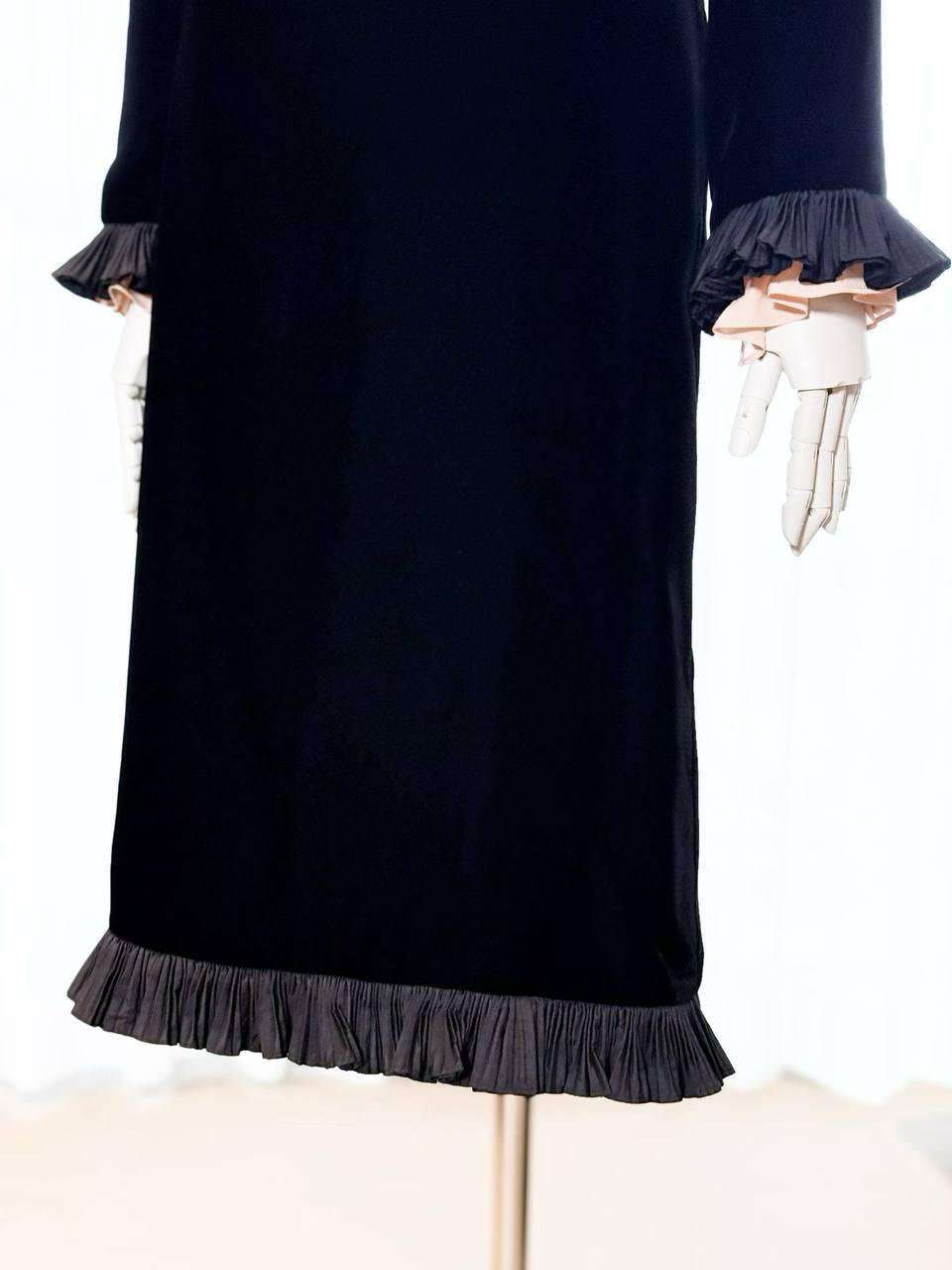 VALENTINO Женская юбка  VALENTINO Женская юбка