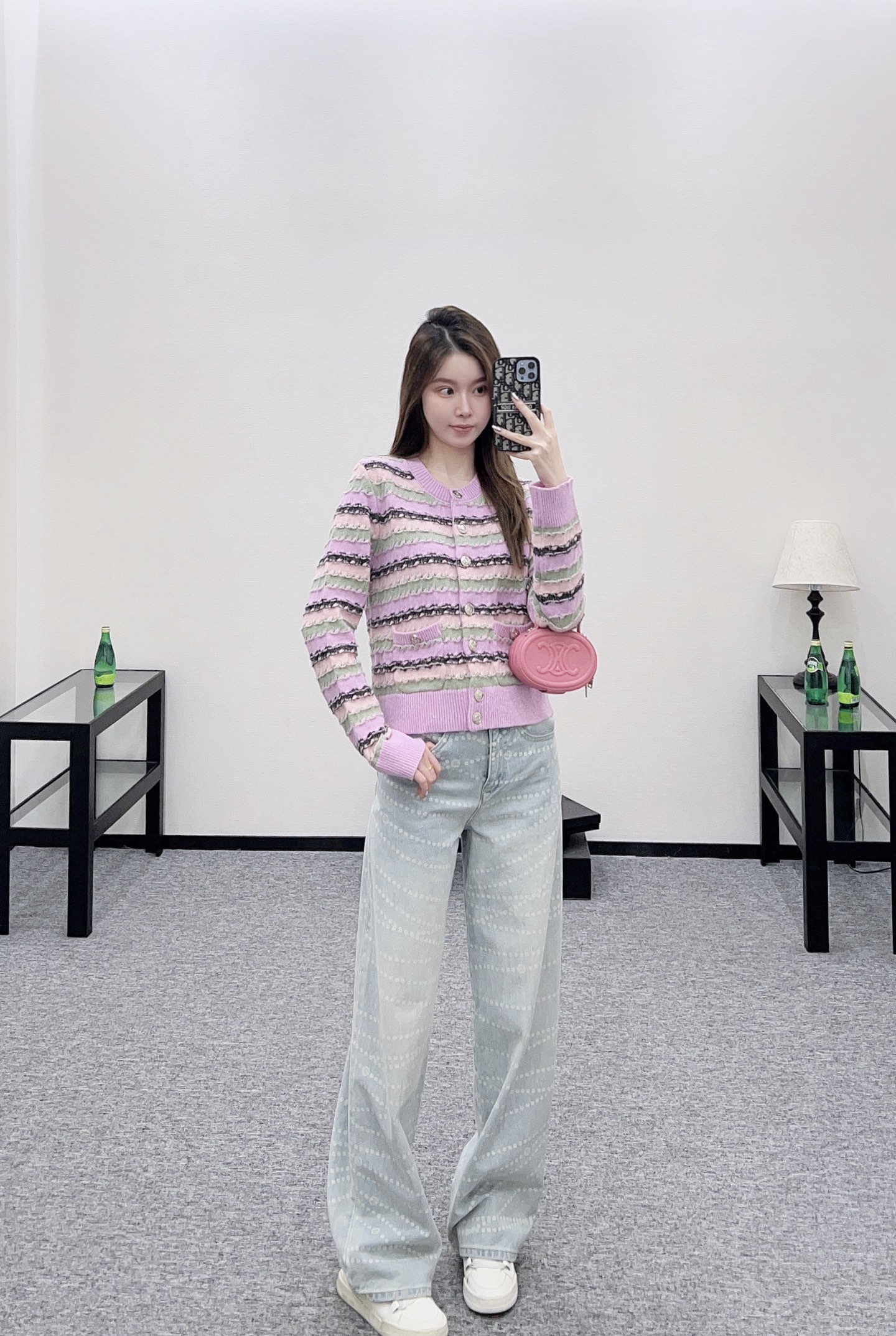 CHANEL Женский кардиган из кашемира  CHANEL Женский кардиган из кашемира