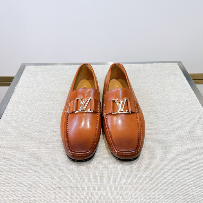 LOUIS VUITTON Мужские лоферы коровья кожа