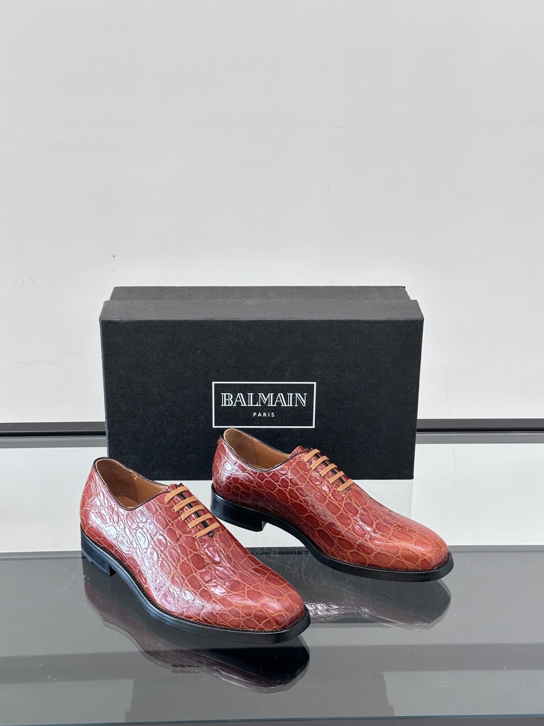 BALMAIN Мужские туфли коровья кожа BALMAIN Мужские туфли коровья кожа