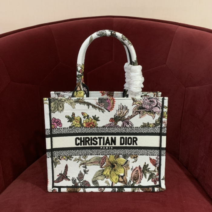 CHRISTIAN DIOR Женская сумка Dior Book Tote Butterfly