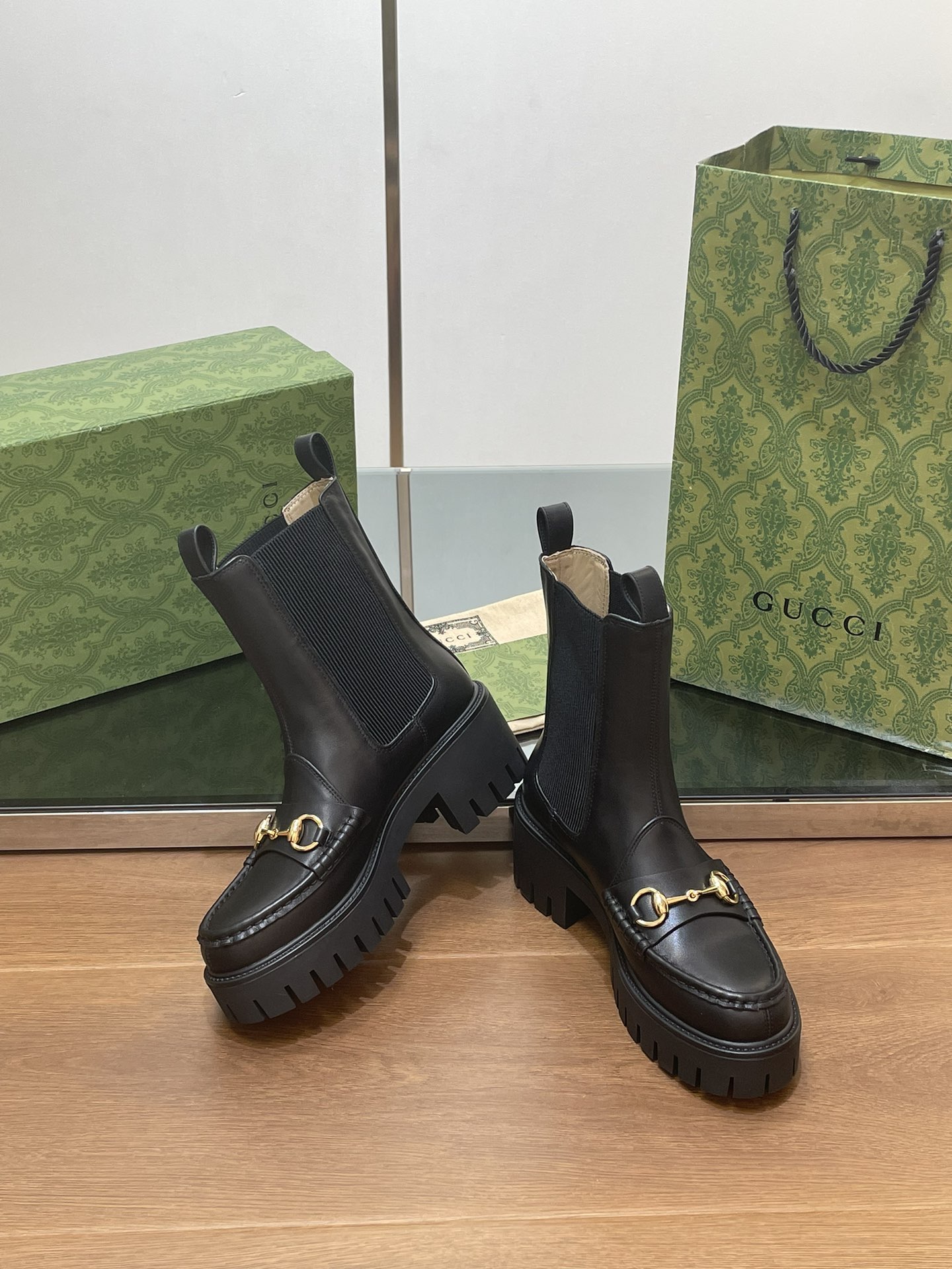 GUCCI Женские ботинки Horsebit GUCCI Женские ботинки Horsebit