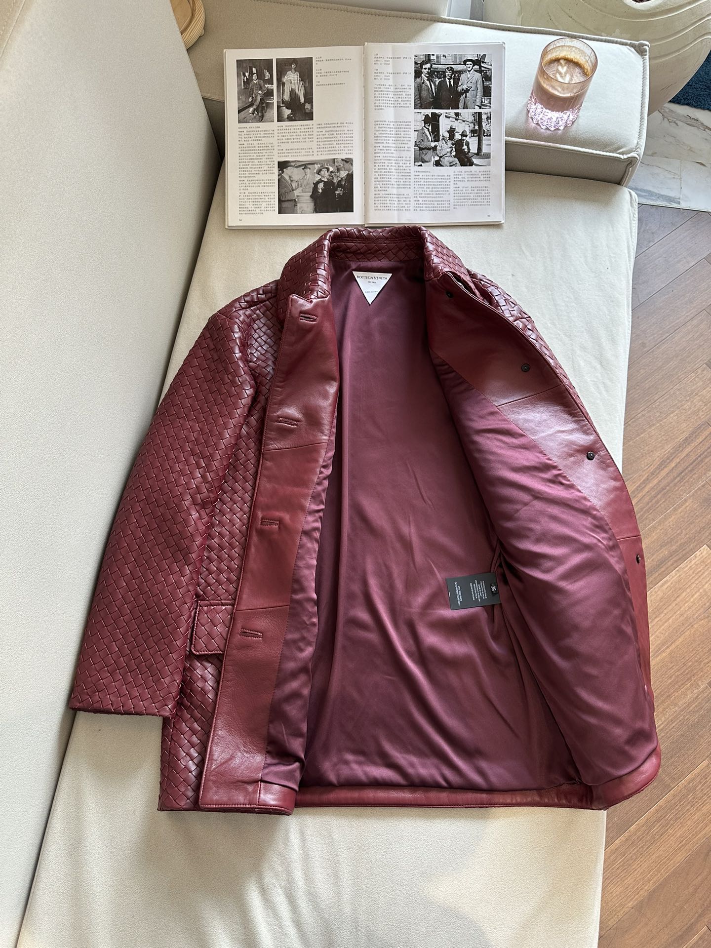 BOTTEGA VENETA Женская кожаная рубашка BOTTEGA VENETA Женская кожаная рубашка