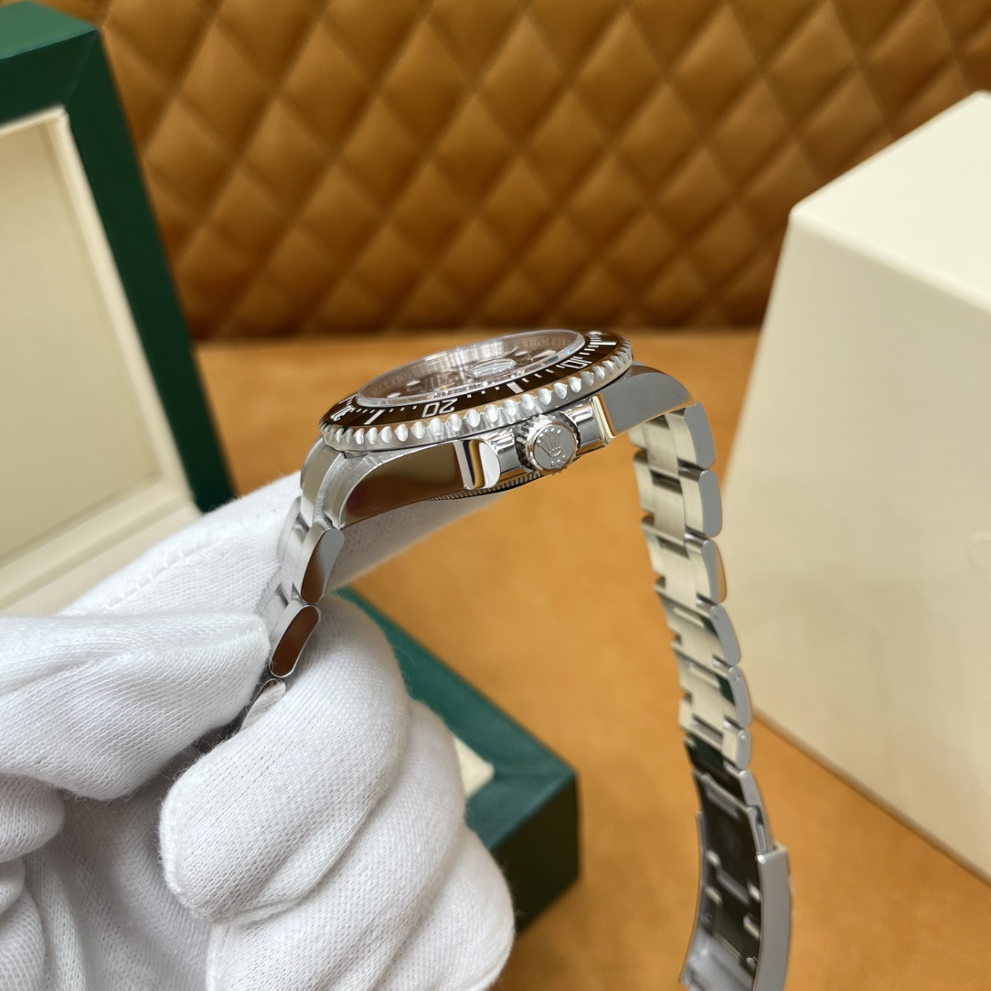 ROLEX Мужские часы Sea-Dweller 126600 43 мм ROLEX Мужские часы Sea-Dweller 126600 43 мм