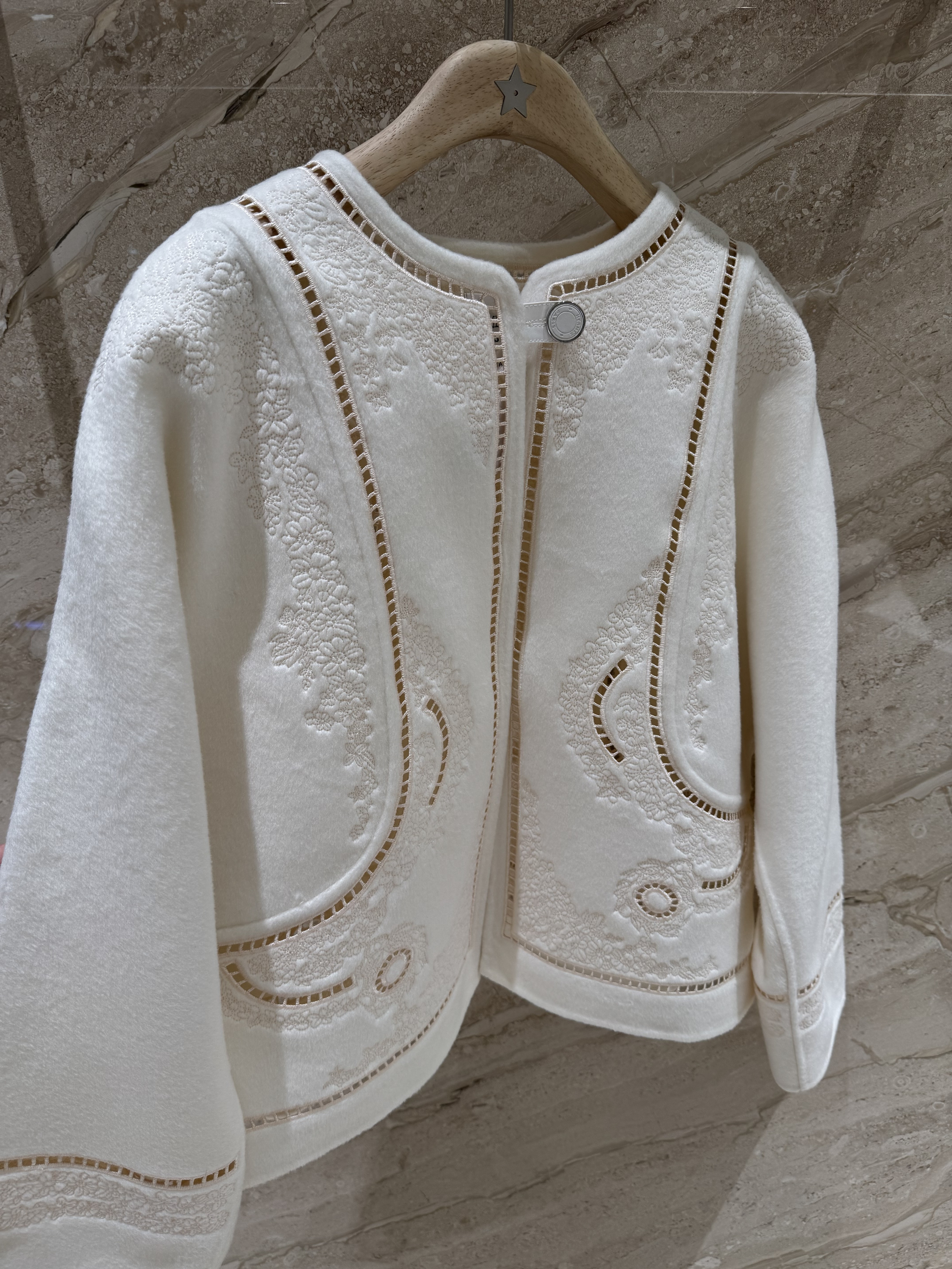 HERMES Женский жакет из кашемира HERMES Женский жакет из кашемира