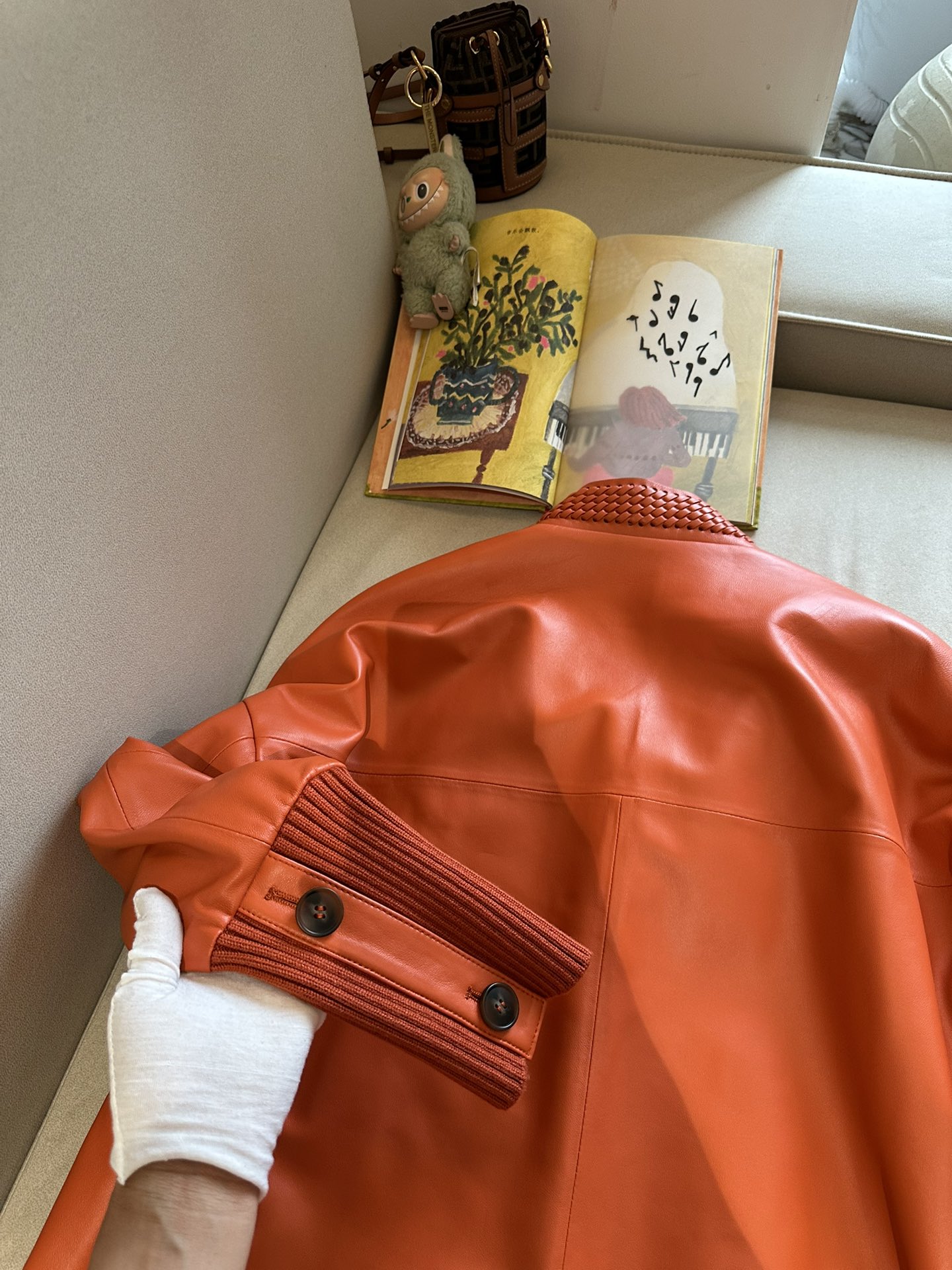 HERMES Женское кожаное пальто HERMES Женское кожаное пальто