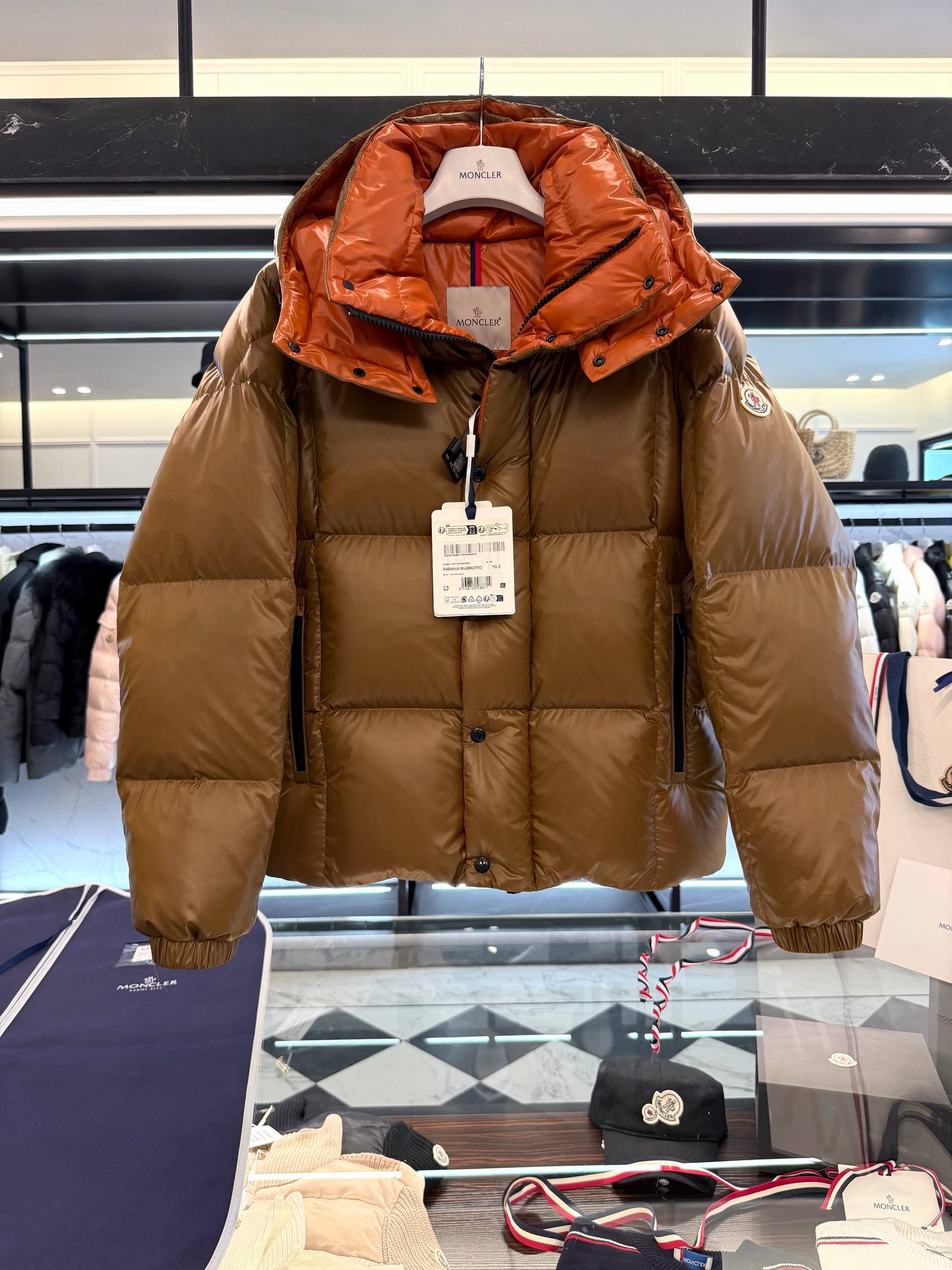 MONCLER Мужской утеплённый пуховик 